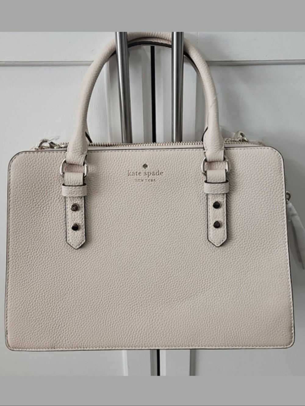 NEW NWT Kate Spade New York Lise Mulberry Street Milk Glass